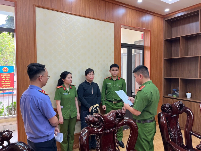 Ph&uacute; Thọ: Khởi tố, bắt tạm giam đối tượng lừa đảo &ldquo;chạy &aacute;n&rdquo; trong vụ g&acirc;y tai nạn giao th&ocirc;ng- Ảnh 1.