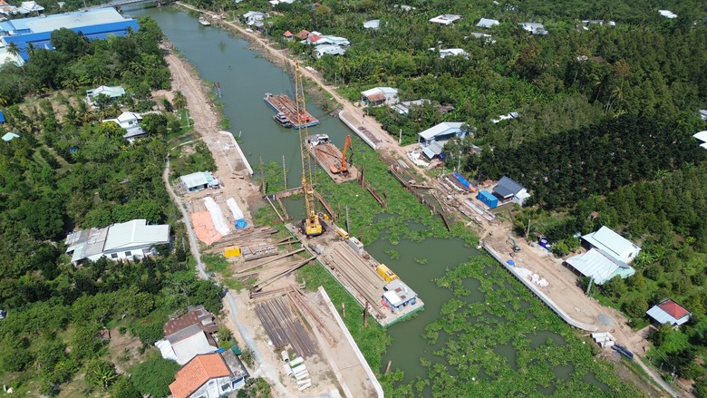 Xâm nhập mặn hạ nguồn sông Tiền, ngăn cách nào?- Ảnh 4. Xâm nhập mặn hạ nguồn sông Tiền, ngăn cách nào?- Ảnh 4.