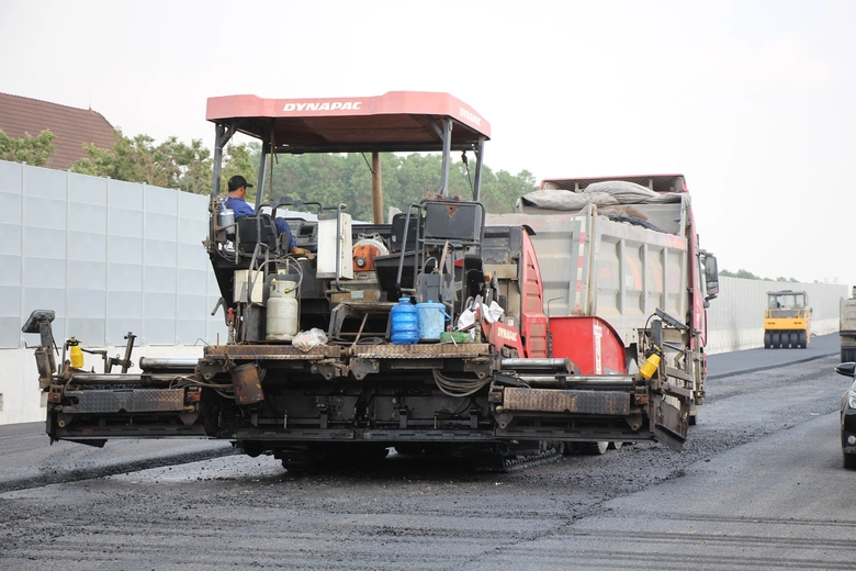 Đồng Nai đẩy nhanh thi công loạt dự án giao thông kết nối sân bay Long Thành- Ảnh 4. Đồng Nai đẩy nhanh thi công loạt dự án giao thông kết nối sân bay Long Thành- Ảnh 4.