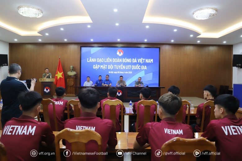Chủ tịch VFF động vi&ecirc;n U17 Việt Nam trước giải U17 Đ&ocirc;ng Nam &Aacute; 2026- Ảnh 1.