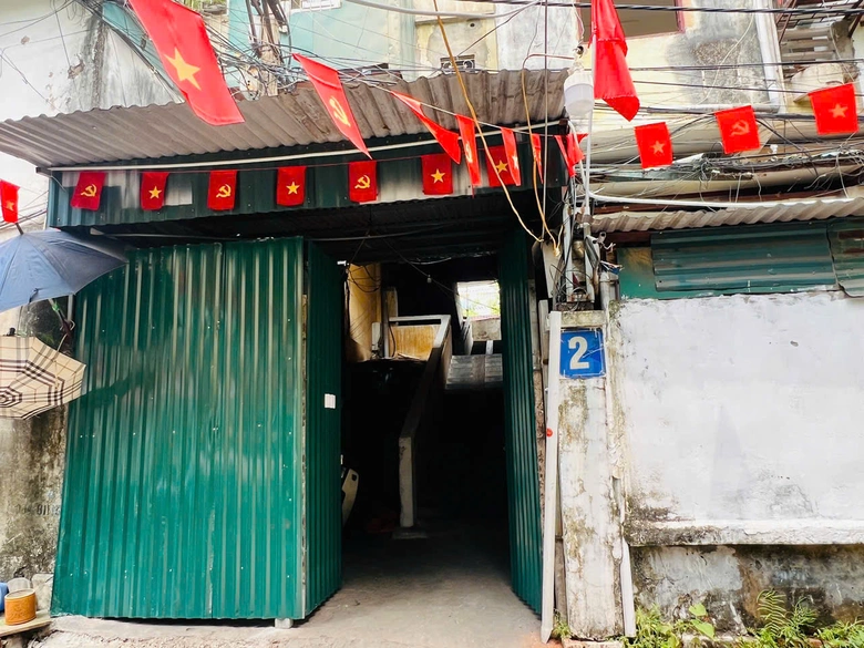 Hà Nội: Hoàn thành việc di dời, chuẩn bị phá dỡ chung cư 51 Huỳnh Thúc Kháng- Ảnh 15. Hà Nội: Hoàn thành việc di dời, chuẩn bị phá dỡ chung cư 51 Huỳnh Thúc Kháng- Ảnh 15.