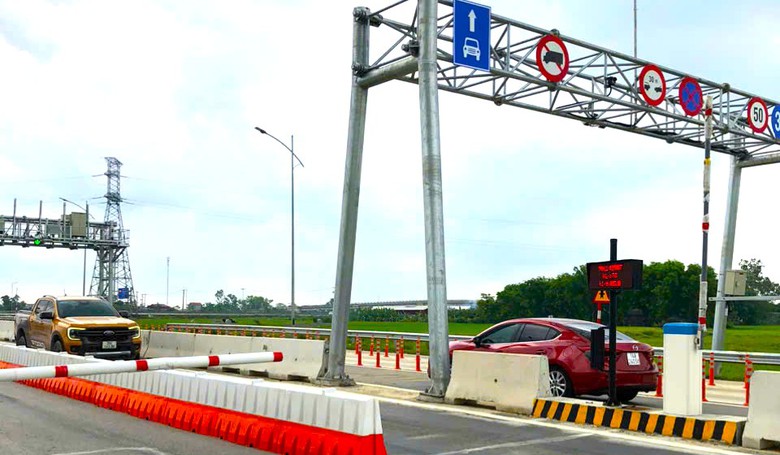 2 th&aacute;ng vận h&agrave;nh 5 cao tốc: Gần 6 triệu giao dịch, thu 580 tỷ đồng- Ảnh 1.