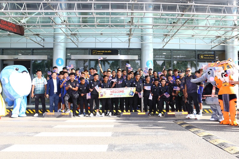 Gia Lai: C&aacute;c đội b&oacute;ng quốc tế hội qu&acirc;n, sẵn s&agrave;ng tranh t&agrave;i Festival U14- Ảnh 1.