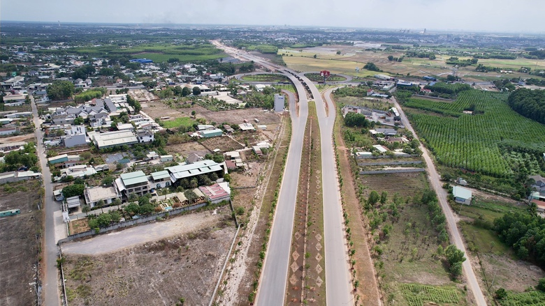 Thống nhất hướng tuyến metro đoạn kết nối v&agrave;o s&acirc;n bay Long Th&agrave;nh- Ảnh 3.