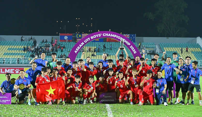 Chờ v&eacute; dự World Cup của U17 Việt Nam- Ảnh 1.