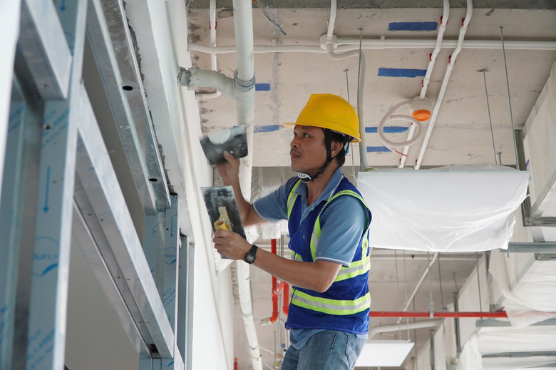 Bộ X&acirc;y dựng ứng dụng AI trong tuy&ecirc;n truyền kiến thức về an to&agrave;n, vệ sinh lao động- Ảnh 4.