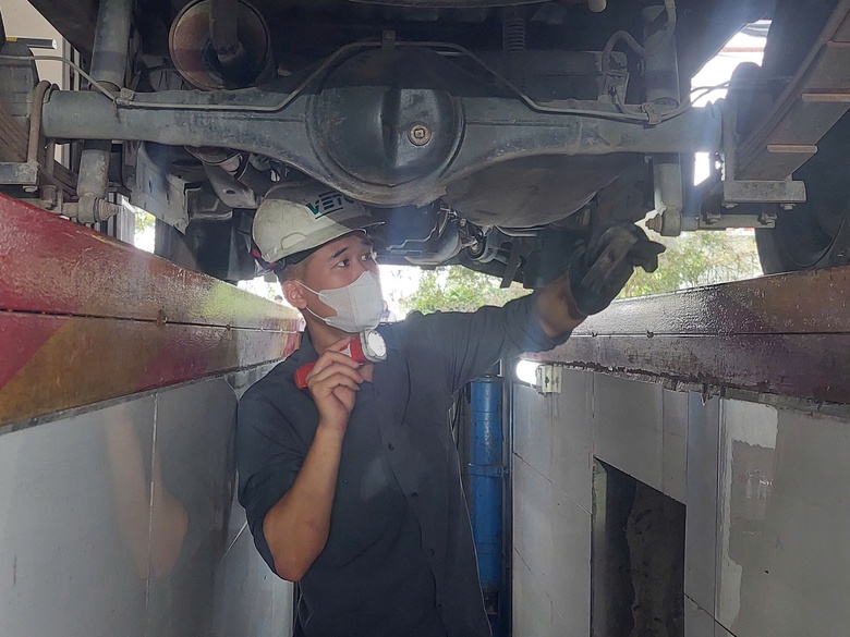 C&aacute;c trung t&acirc;m đăng kiểm ở Ph&uacute; Thọ loay hoay chờ gi&aacute; mới- Ảnh 3.