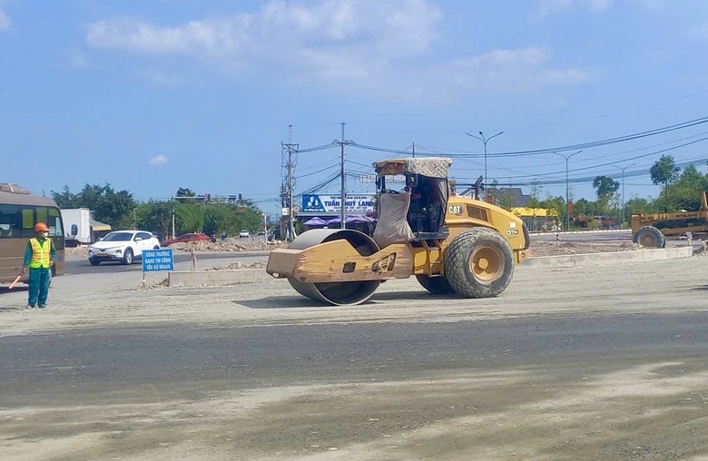 Rốt ráo hoàn thiện tuyến kết nối cảng Phước An với cao tốc Bến Lức - Long Thành- Ảnh 5. Rốt ráo hoàn thiện tuyến kết nối cảng Phước An với cao tốc Bến Lức - Long Thành- Ảnh 5.