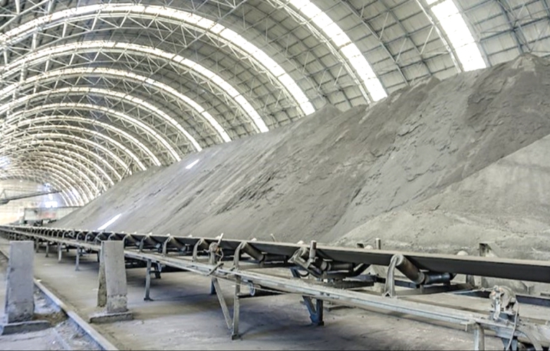 Xi măng tiếp tục thiết lập mặt bằng gi&aacute; mới- Ảnh 1.