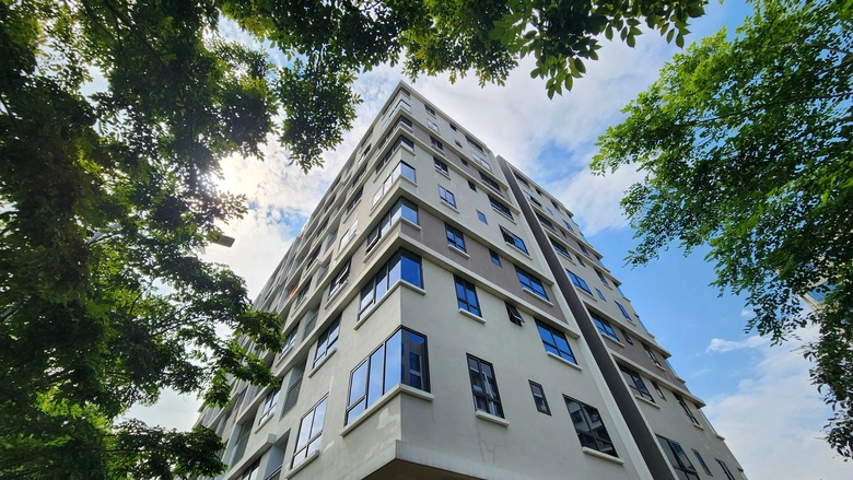 C&ocirc;ng nh&acirc;n vui mừng khi mua nh&agrave; ở x&atilde; hội với gi&aacute; dưới 10 triệu đồng/m2- Ảnh 2.