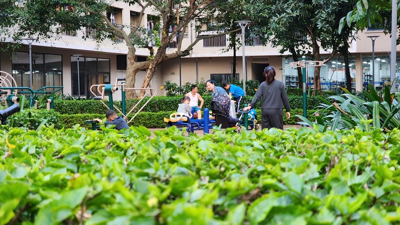 C&ocirc;ng nh&acirc;n vui mừng khi mua nh&agrave; ở x&atilde; hội với gi&aacute; dưới 10 triệu đồng/m2- Ảnh 15.