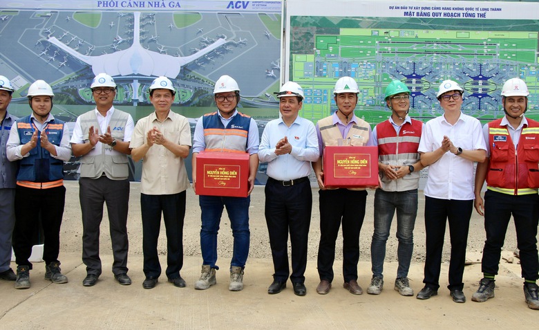 Hạ tầng kết nối s&acirc;n bay Long Th&agrave;nh cơ bản ho&agrave;n thiện v&agrave;o cuối năm 2026- Ảnh 3.