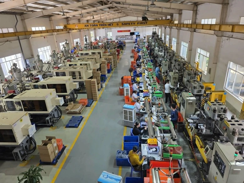 Doanh nghiệp c&ocirc;ng nghiệp Việt Nam trước sức &eacute;p chuyển đổi kinh tế tuần ho&agrave;n- Ảnh 1.
