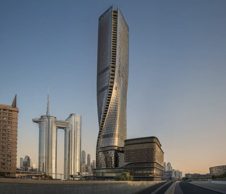 Dubai ra mắt tòa tháp chọc trời, hình xoắn, phủ gốm ứng phó với nắng nóng khắc nghiệt- Ảnh 1. Dubai ra mắt tòa tháp chọc trời, hình xoắn, phủ gốm ứng phó với nắng nóng khắc nghiệt- Ảnh 1.