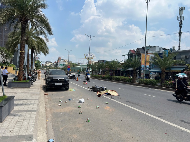 TP.HCM: Xe ben c&aacute;n chết người rồi bỏ chạy- Ảnh 1.