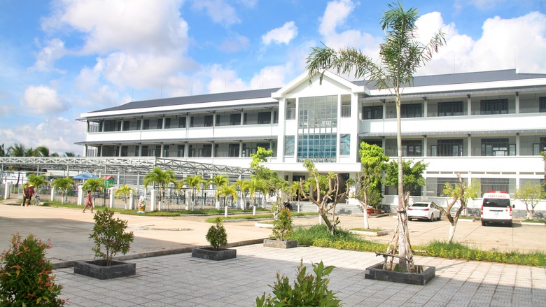 C&agrave; Mau tổ chức kh&aacute;m sức khỏe, kh&aacute;m s&agrave;ng lọc cho người d&acirc;n- Ảnh 3.