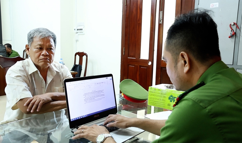 Bắt hai đối tượng cưỡng đoạt hơn 1.640 tấn c&aacute; tra tại An Giang- Ảnh 1.