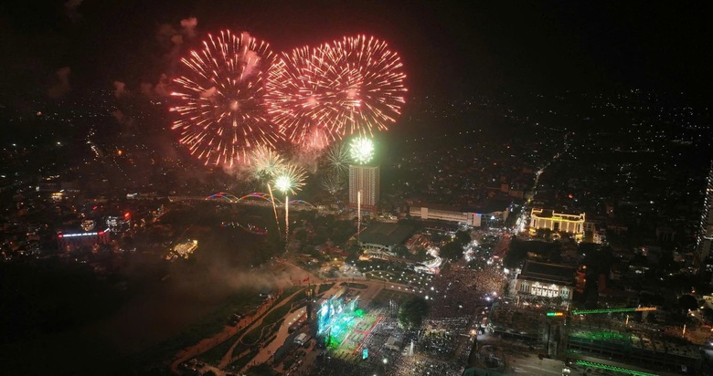 Th&aacute;i Nguy&ecirc;n khai mạc m&ugrave;a du lịch 2026 với đại nhạc hội &ldquo;Hồ tr&ecirc;n n&uacute;i - Tr&agrave; trong m&acirc;y&rdquo;- Ảnh 8.