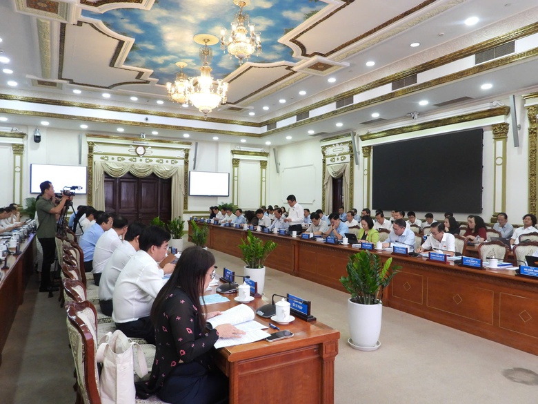 Ph&oacute; chủ tịch Quốc hội l&agrave;m việc với 3 địa phương ph&iacute;a Nam về tăng trưởng, hạ tầng- Ảnh 3.