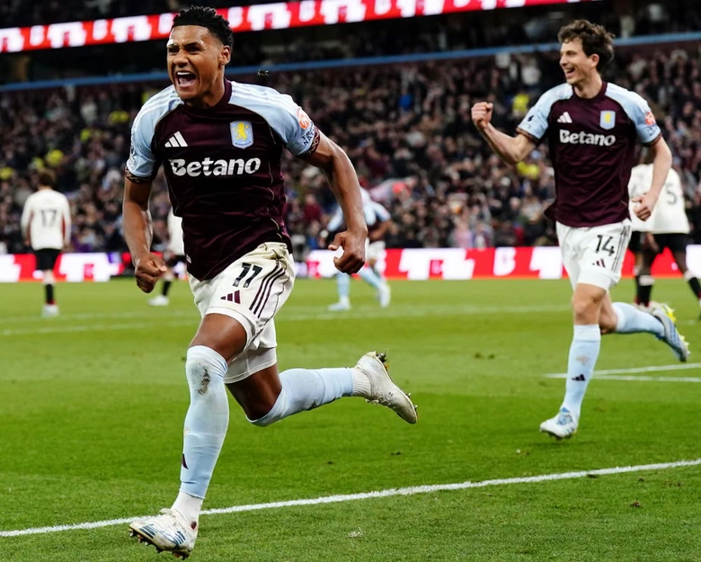 Hạ Liverpool, Aston Villa gi&agrave;nh v&eacute; dự Champions League- Ảnh 2.