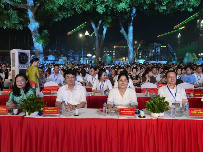 Th&aacute;i Nguy&ecirc;n khai mạc m&ugrave;a du lịch 2026 với đại nhạc hội &ldquo;Hồ tr&ecirc;n n&uacute;i - Tr&agrave; trong m&acirc;y&rdquo;- Ảnh 2.
