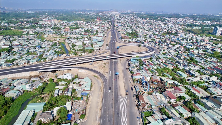 Đ&oacute;ng lối Bưng M&ocirc;n để khai th&aacute;c đồng bộ 54km cao tốc Bi&ecirc;n H&ograve;a - Vũng T&agrave;u từ 17h ng&agrave;y 18/5- Ảnh 2.