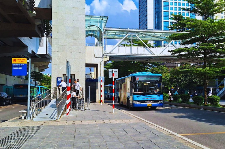 X&acirc;y dựng bộ ti&ecirc;u chuẩn thiết kế đường sắt, bảo đảm người khuyết tật dễ tiếp cận- Ảnh 2.