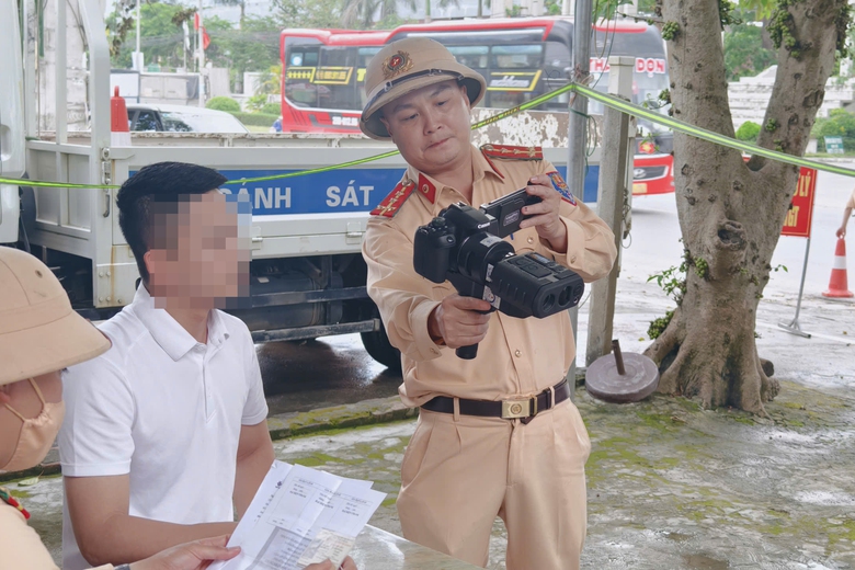 Thiết bị gi&uacute;p CSGT kiểm so&aacute;t xe chạy qu&aacute; tốc độ, ngăn tai nạn tr&ecirc;n đường Hồ Ch&iacute; Minh- Ảnh 4.