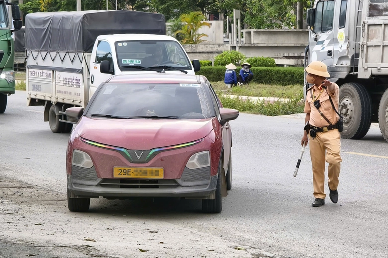 Thiết bị gi&uacute;p CSGT kiểm so&aacute;t xe chạy qu&aacute; tốc độ, ngăn tai nạn tr&ecirc;n đường Hồ Ch&iacute; Minh- Ảnh 6.
