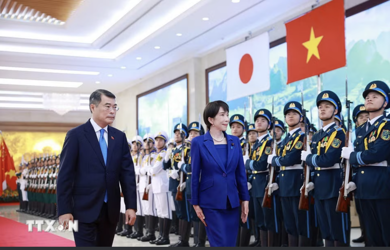 Thủ tướng L&ecirc; Minh Hưng chủ tr&igrave; lễ đ&oacute;n ch&iacute;nh thức Thủ tướng Nhật Bản- Ảnh 6.