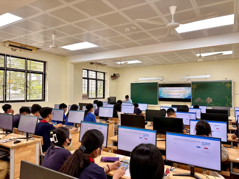 Học sinh dùng AI làm bài tập, giáo viên xoay xở thế nào?- Ảnh 1. Học sinh dùng AI làm bài tập, giáo viên xoay xở thế nào?- Ảnh 1.
