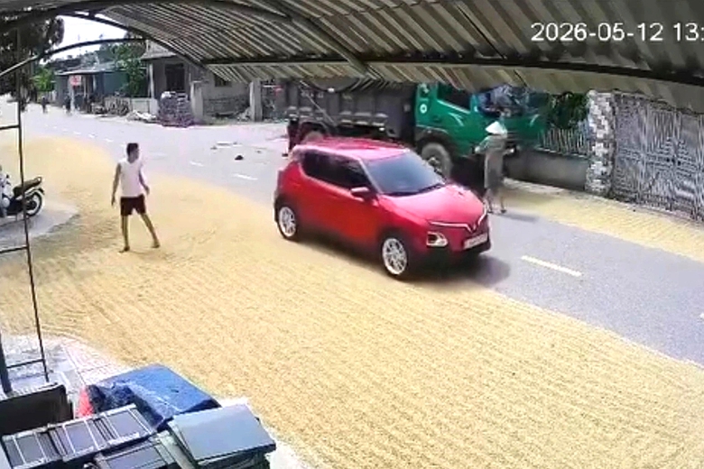 Tai nạn giao thông diễn biến phức tạp, Hà Tĩnh phối hợp đồng bộ nhiều giải pháp- Ảnh 1. Tai nạn giao thông diễn biến phức tạp, Hà Tĩnh phối hợp đồng bộ nhiều giải pháp- Ảnh 1.