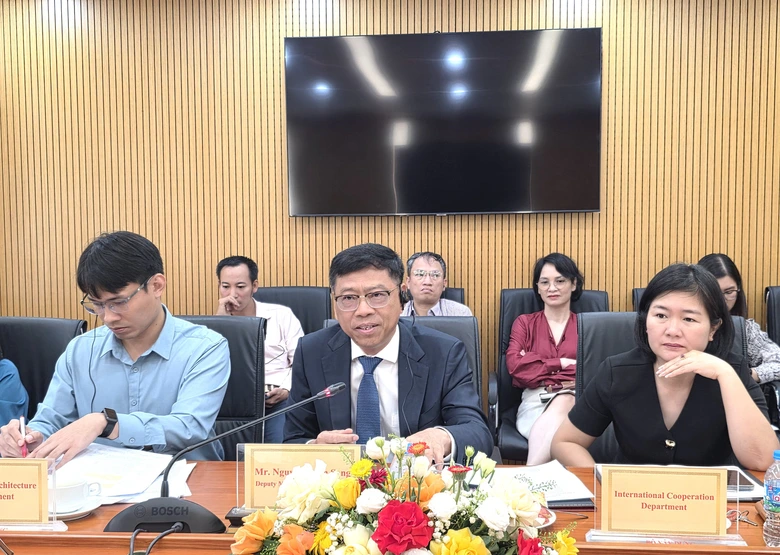 Doanh nghiệp châu Âu mong muốn thúc đẩy hợp tác, đầu tư lĩnh vực xây dựng, giao thông- Ảnh 2. Doanh nghiệp châu Âu mong muốn thúc đẩy hợp tác, đầu tư lĩnh vực xây dựng, giao thông- Ảnh 2.