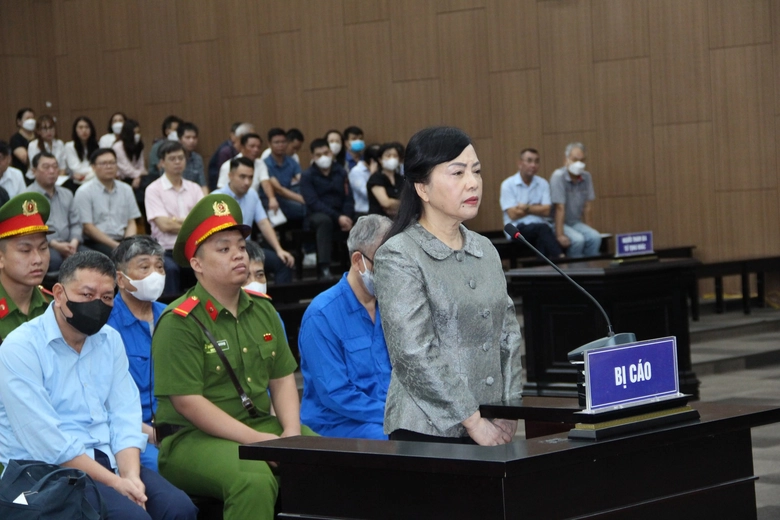 Cựu Bộ trưởng Nguyễn Thị Kim Tiến bị đề nghị 5 - 6 năm t&ugrave;, nộp khắc phục 108 tỷ đồng- Ảnh 1.