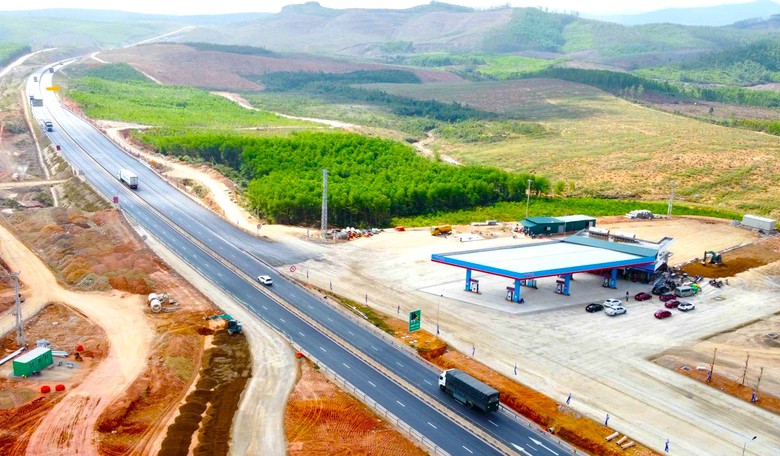 Nhiều nh&agrave; đầu tư vẫn chậm thi c&ocirc;ng trạm dừng nghỉ cao tốc Bắc - Nam- Ảnh 1.