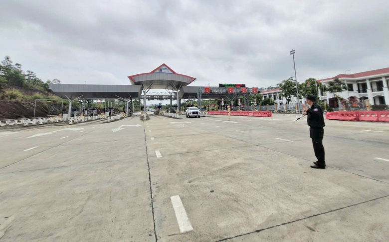 Kiên quyết xử lý vi phạm, ngăn TNGT trên cao tốc Bắc Giang – Lạng Sơn- Ảnh 2. Kiên quyết xử lý vi phạm, ngăn TNGT trên cao tốc Bắc Giang – Lạng Sơn- Ảnh 2.