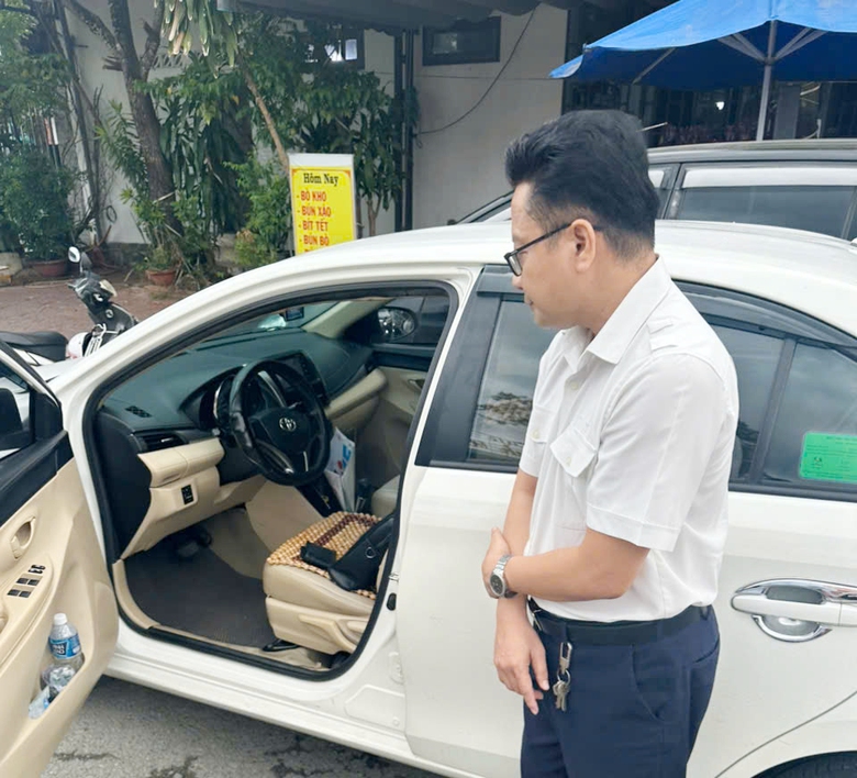 Khởi tố c&aacute;n bộ thuế ở Cần Thơ v&ograve;i vĩnh chung chi v&agrave; nhận tiền của doanh nghiệp- Ảnh 2.