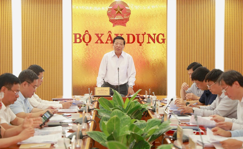 Thường vụ Đảng ủy Bộ X&acirc;y dựng cho &yacute; kiến về&nbsp;quy hoạch 5 lĩnh vực giao th&ocirc;ng- Ảnh 1.