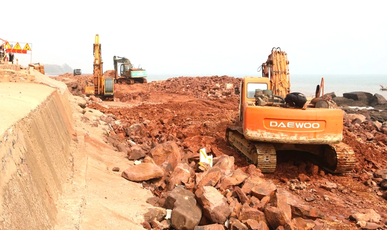 Nghệ An ph&ecirc; b&igrave;nh người đứng đầu 45 đơn vị chậm giải ng&acirc;n năm 2026- Ảnh 1.