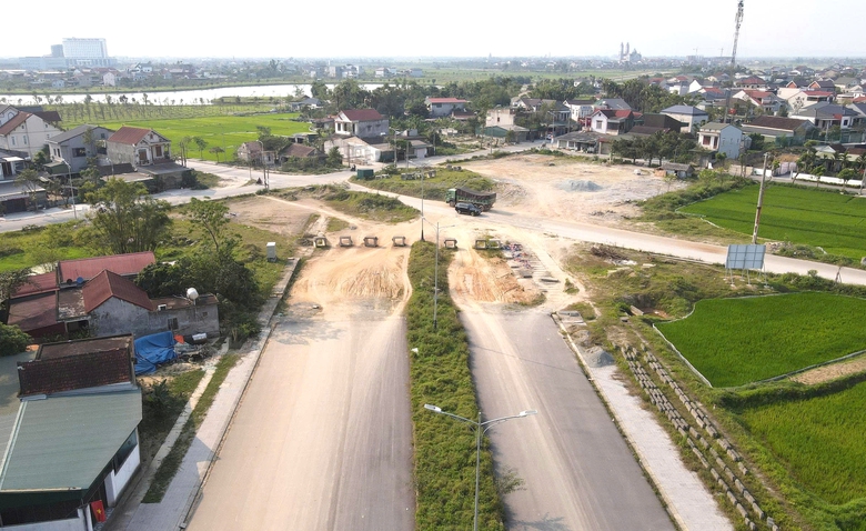 H&agrave; Tĩnh gỡ n&uacute;t thắt mặt bằng cho loạt dự &aacute;n giao th&ocirc;ng trọng điểm- Ảnh 1.