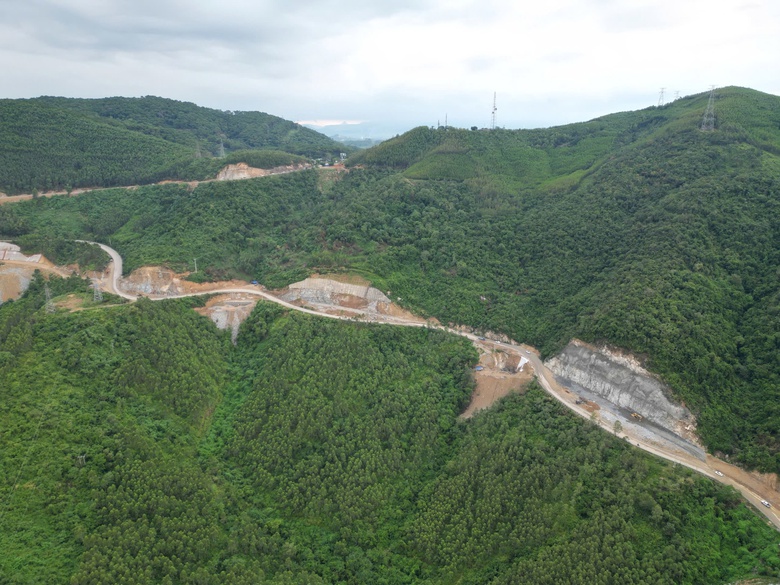 Gia Lai hợp nhất 29 ban quản lý rừng phòng hộ, tinh gọn đầu mối quản lý rừng- Ảnh 1. Gia Lai hợp nhất 29 ban quản lý rừng phòng hộ, tinh gọn đầu mối quản lý rừng- Ảnh 1.