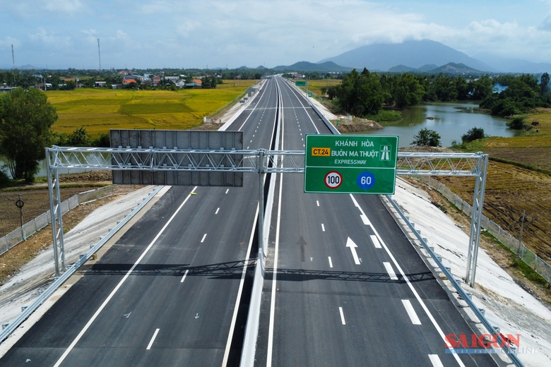 Thứ trưởng L&ecirc; Anh Tuấn: Đảm bảo an to&agrave;n khi khai th&aacute;c 22km cao tốc Kh&aacute;nh H&ograve;a-Bu&ocirc;n Ma Thuột- Ảnh 5.