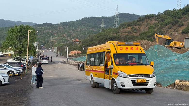 Trung Quốc: Nổ mỏ than l&agrave;m &iacute;t nhất 8 người thiệt mạng, h&agrave;ng chục người mắc kẹt- Ảnh 1.