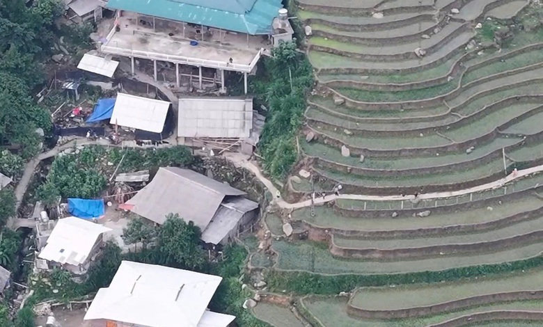 C&ocirc;ng an L&agrave;o Cai d&ugrave;ng flycam trinh s&aacute;t triệt ph&aacute; ổ nh&oacute;m ma t&uacute;y trong c&ugrave;ng d&ograve;ng họ- Ảnh 2.