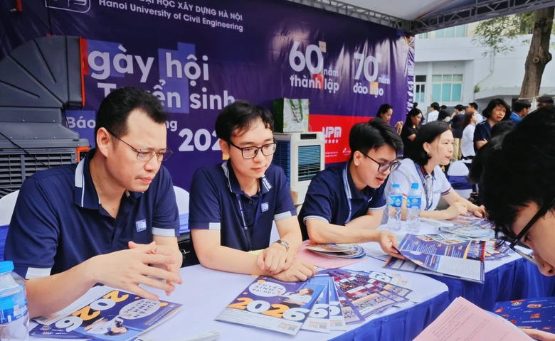 Trường Đại học X&acirc;y dựng H&agrave; Nội tuyển 4.700 chỉ ti&ecirc;u năm 2026- Ảnh 1.