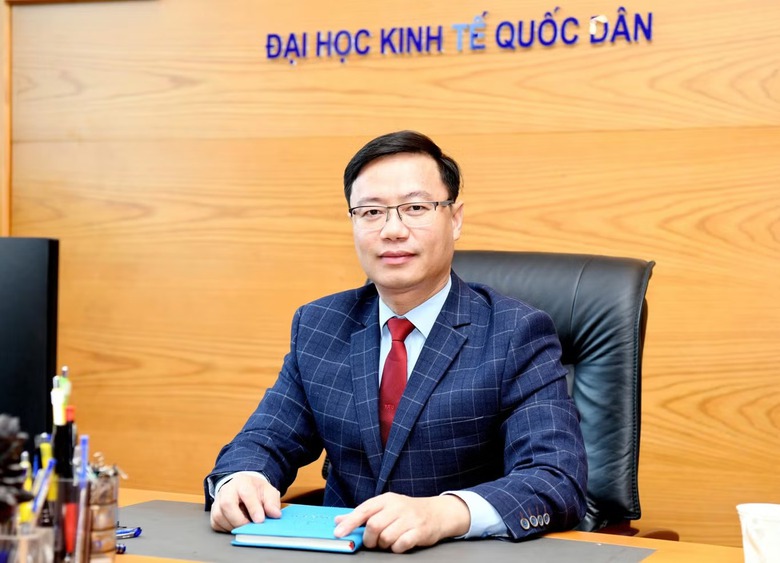 Bổ nhiệm l&atilde;nh đạo mới tại Đại học Kinh tế Quốc d&acirc;n v&agrave; Trường Đại học Luật- Ảnh 1.