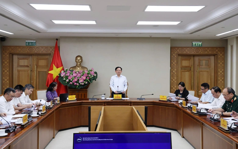 Sửa Luật Đất đai theo hướng c&ocirc;ng khai, minh bạch, khơi th&ocirc;ng nguồn lực ph&aacute;t triển đất nước- Ảnh 1.