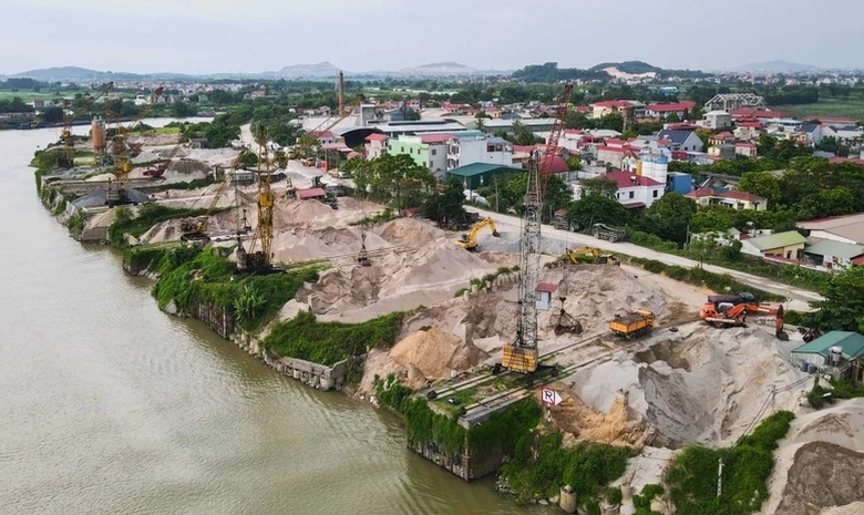X&acirc;y cầu kh&ocirc;ng ph&eacute;p trong phạm vi bảo vệ c&ocirc;ng tr&igrave;nh thủy lợi bị phạt tới 250 triệu đồng- Ảnh 1.