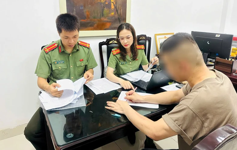 H&agrave; Nội: C&ocirc;ng an xử phạt đơn vị tổ chức thi &ldquo;Hoa kh&ocirc;i Di sản quốc gia 2026&rdquo; tr&aacute;i ph&eacute;p- Ảnh 2.