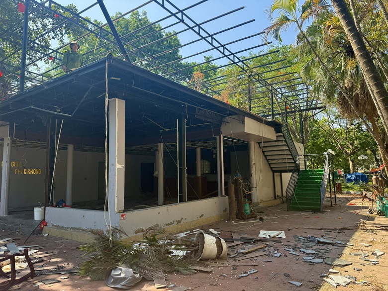 “Siêu phường” Hạc Thành mạnh tay xử lý vi phạm trật tự xây dựng- Ảnh 3. “Siêu phường” Hạc Thành mạnh tay xử lý vi phạm trật tự xây dựng- Ảnh 3.